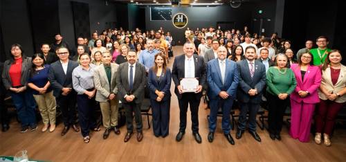 Ciencias de la Comunicación de la UABC celebra 40 años con su quinta acreditación